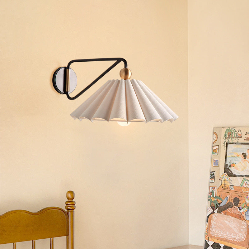 Kenton_Wall_Lamp_03