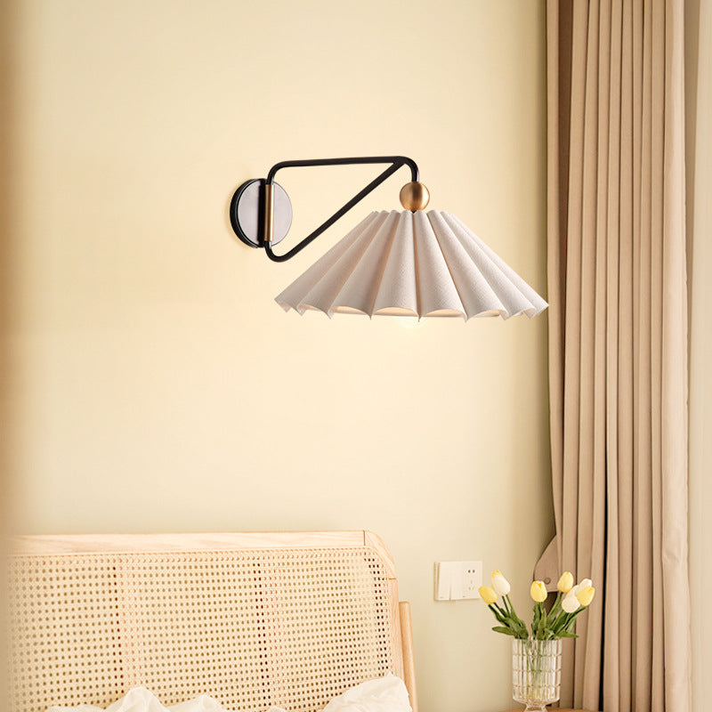Kenton_Wall_Lamp_04