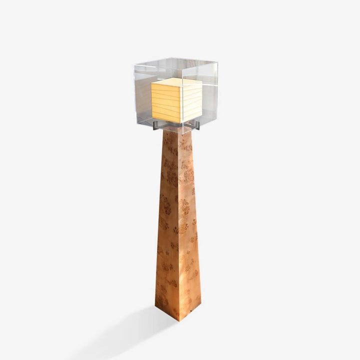 Kyanir_Floor_Lamp_01