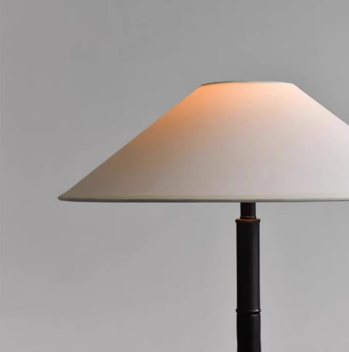 LAY_Floor_Lamp_10