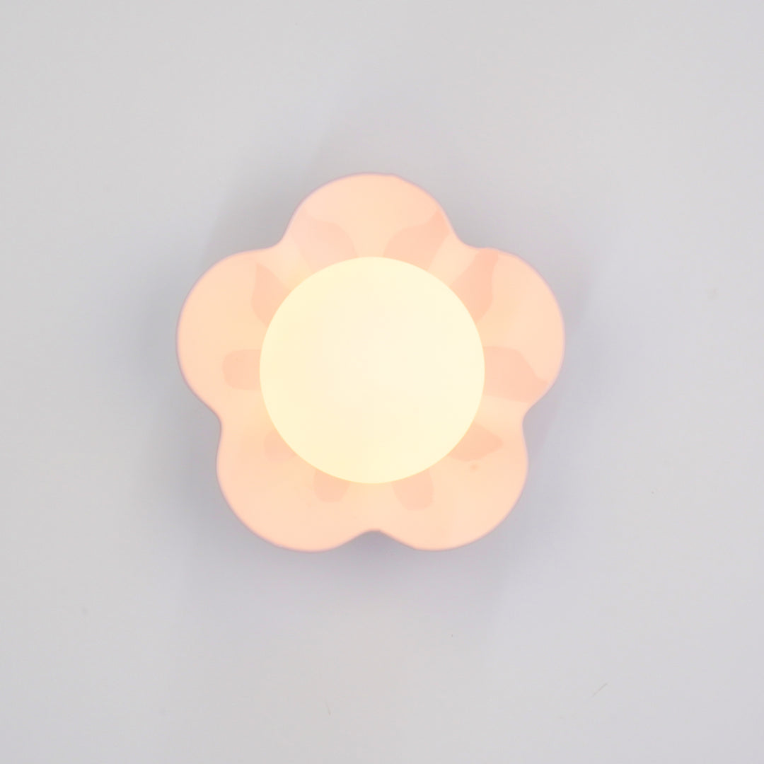 La_Fleur_Wall_Lamp_32