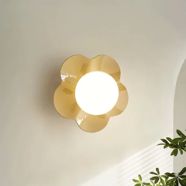 La_Fleur_Wall_Lamp_7