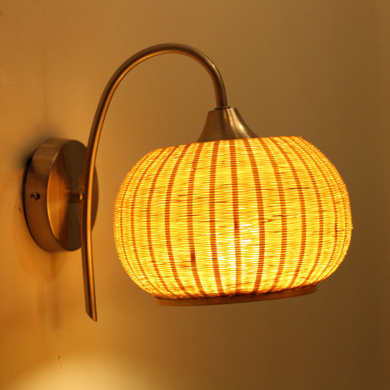 Lantern_Woven_Wall_Lamp_2