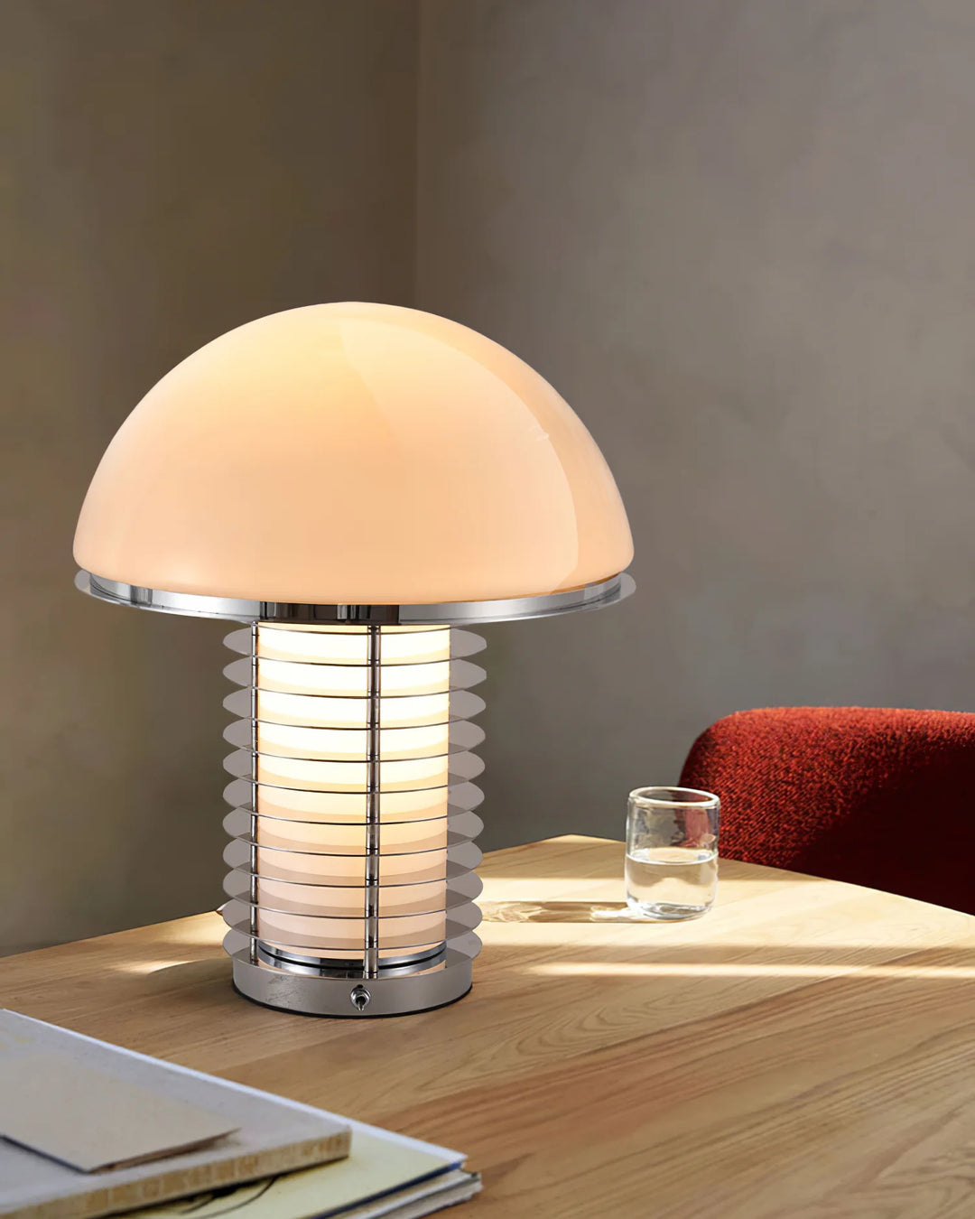 Leuchten_Table_Lamp_11