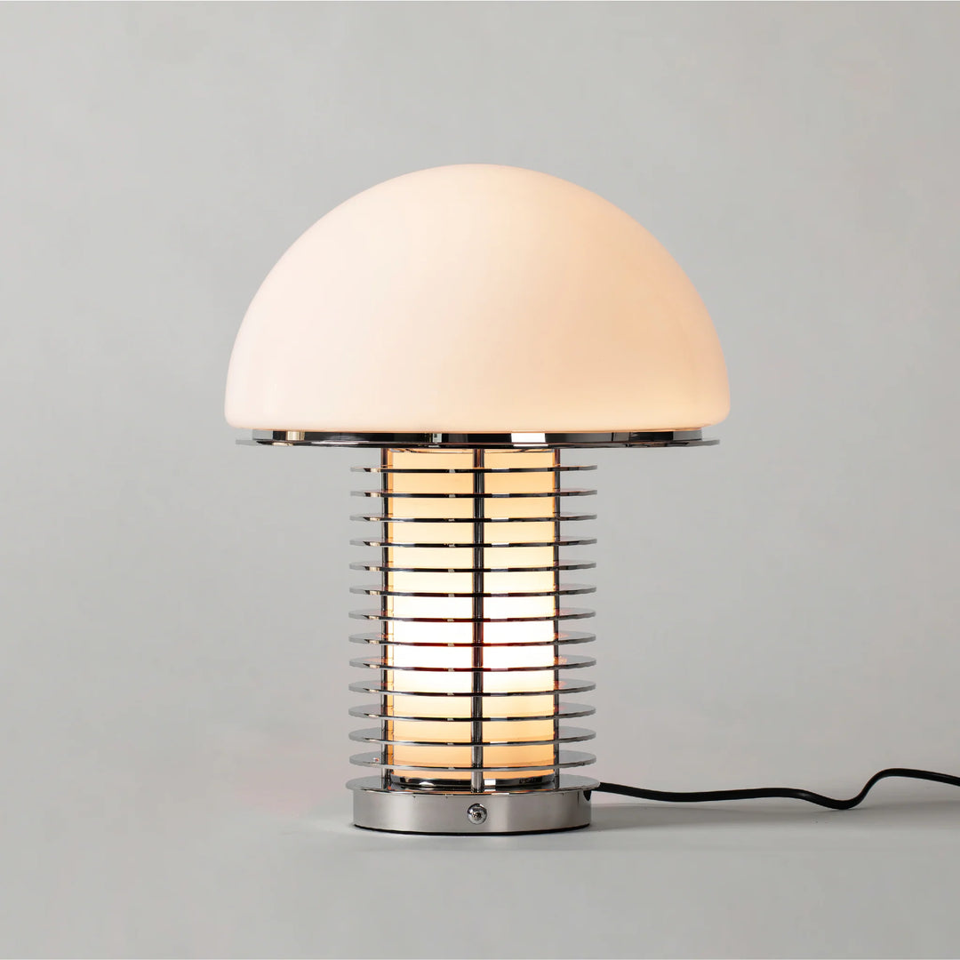 Leuchten_Table_Lamp_4