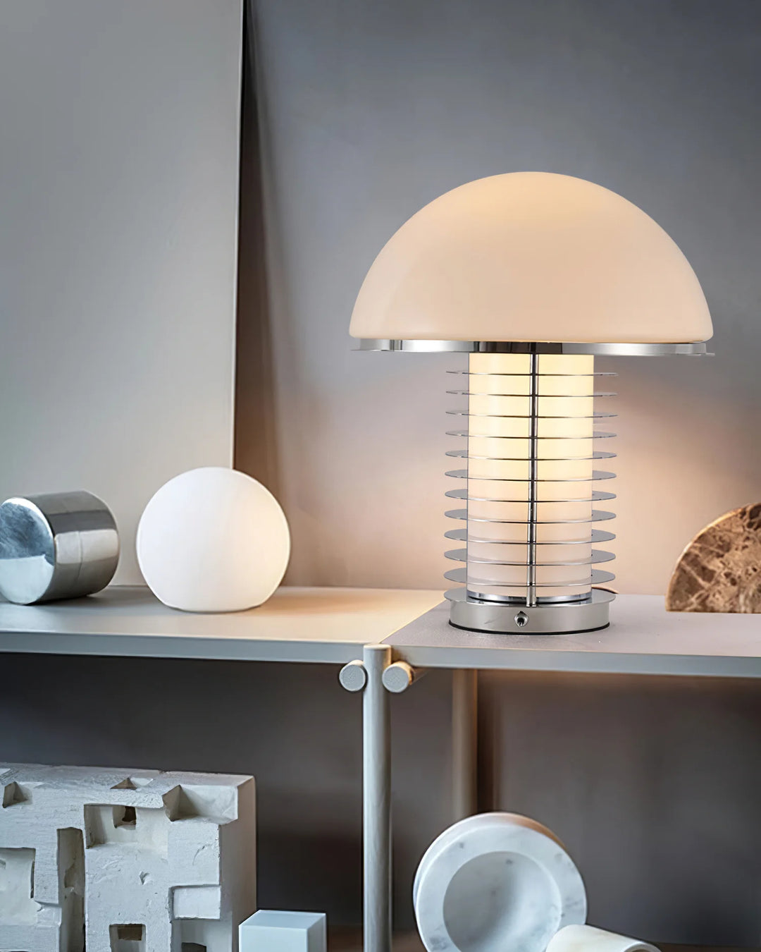 Leuchten_Table_Lamp_5