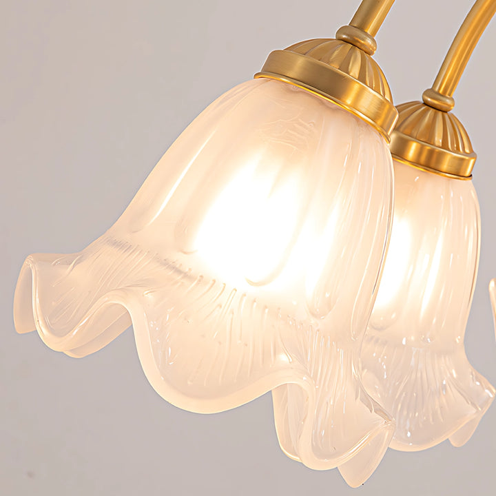 the flower lampshade of Lily Chandelier 