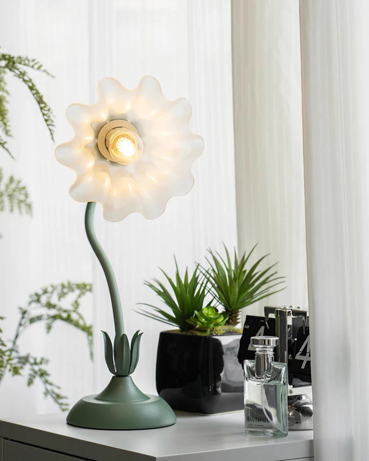 Lily Floral Ceiling Lamp 1