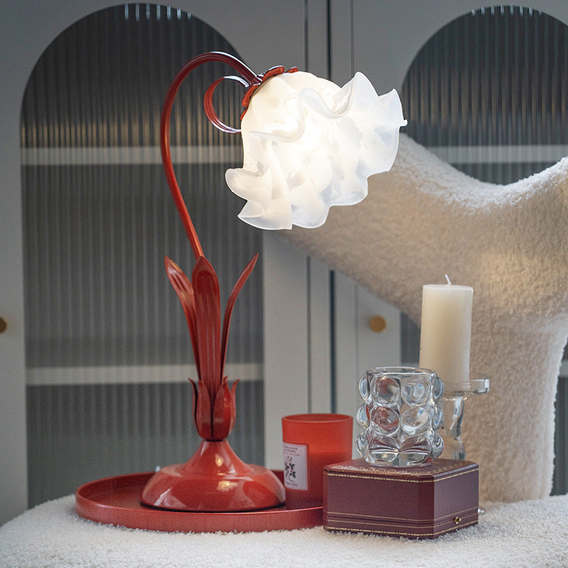 Lily Floral Table Lamp Red 2