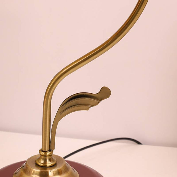 Liora_Table_Lamp_04
