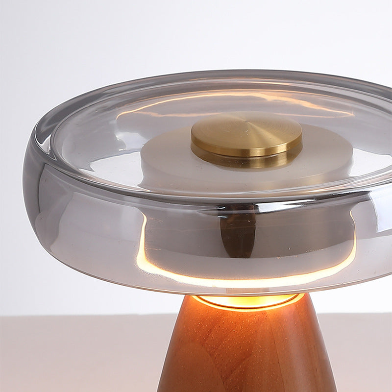 Lirvo_Table_Lamp_03