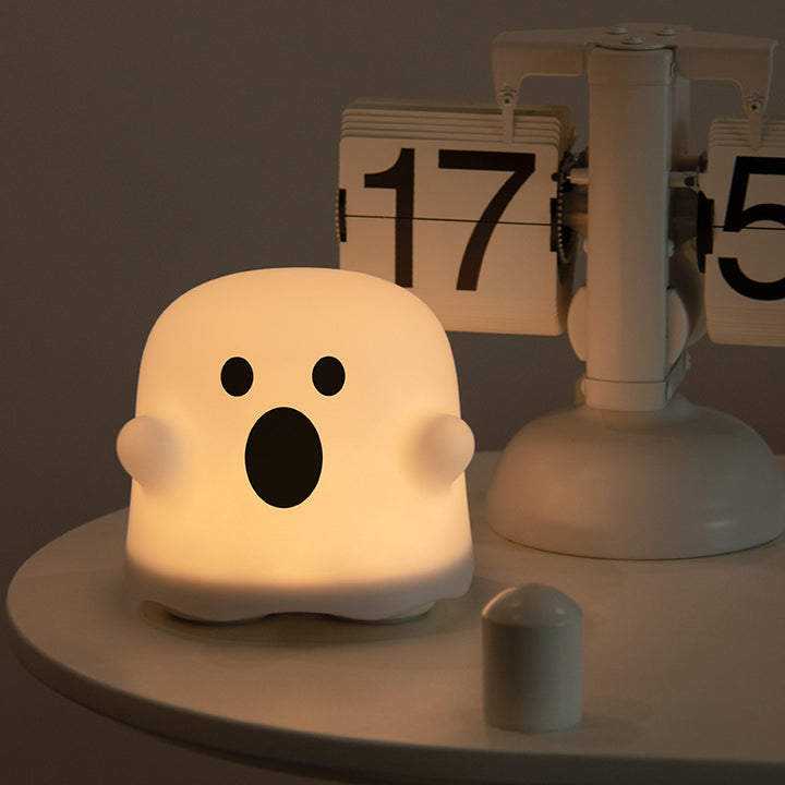 Little_Ghost_Table_Lamp_3