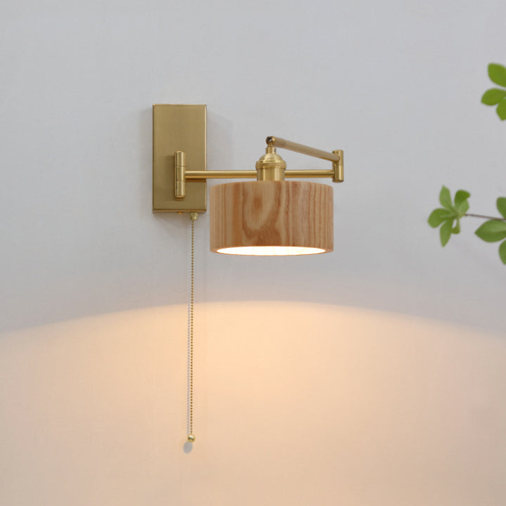 Long_Pole_Wall_Lamp_04