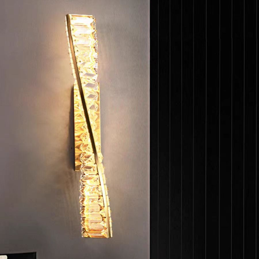 Long_Strip_Crystal_Wall_Lamp_2