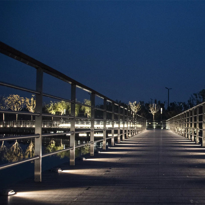 Low_Profile_Outdoor_Path_Light__3