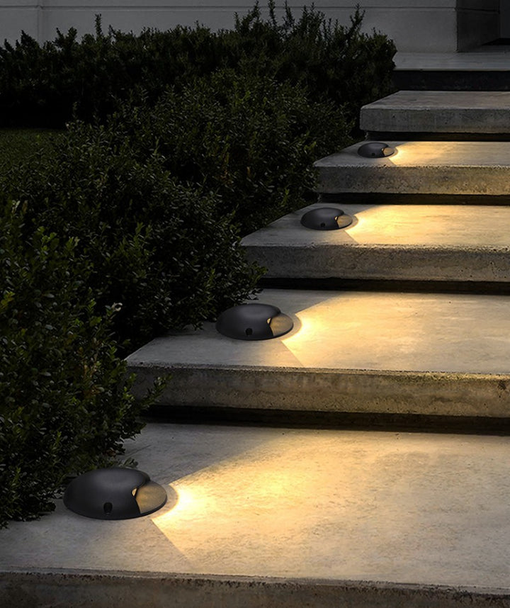 Low_Profile_Outdoor_Path_Light__8