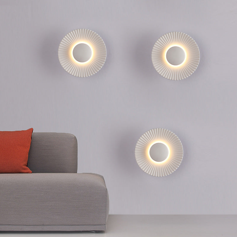 Luke_Modern_Round_WallLamp_16