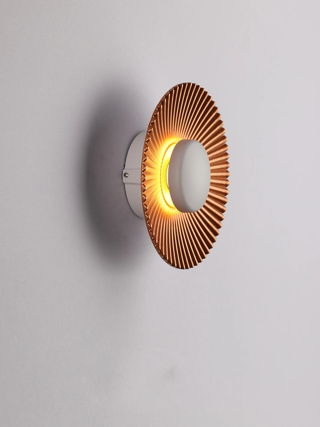 Luke_Modern_Round_WallLamp_7