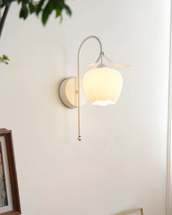 Luna_Flower_Wall_Lamp_4