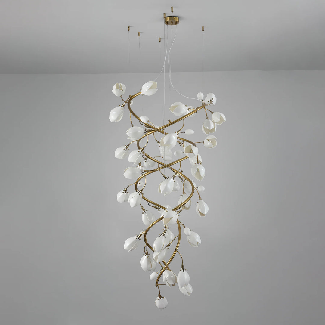 Lysandra_Flower_staircase_chandelier_4