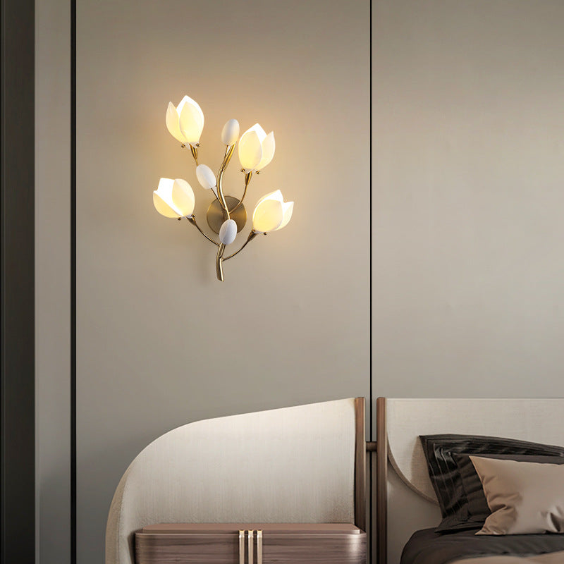 Magnolia_Wall_Lamp_2