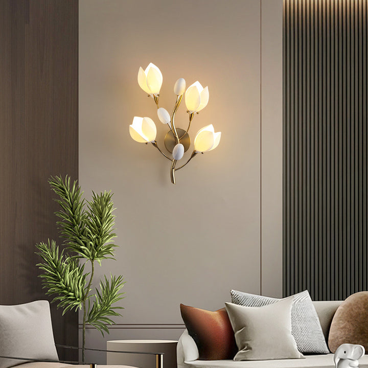 Magnolia_Wall_Lamp_4