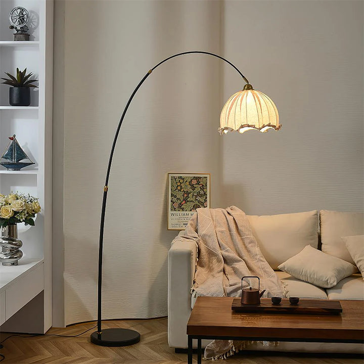 Mala_Floor_Lamp_2