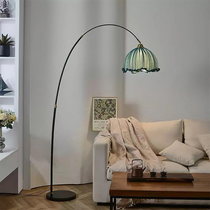 Mala_Floor_Lamp_4
