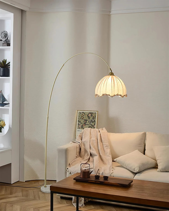 Mala_Floor_Lamp_7