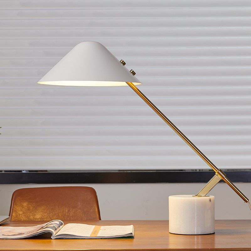 Malix_Table_Lamp_10