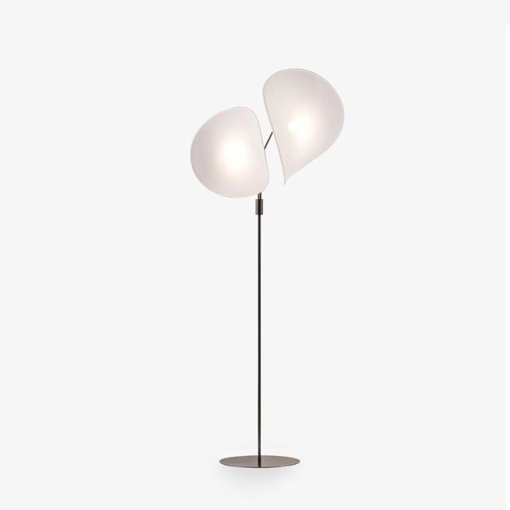Manta_Floor_Lamp_1