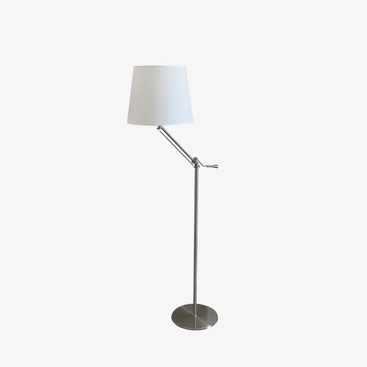 Medea_Floor_Lamp_1