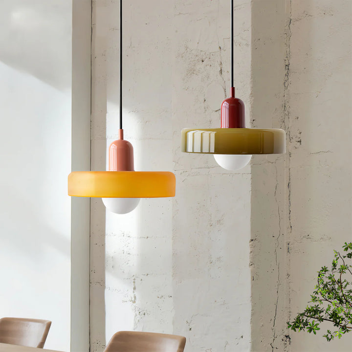 Memphis_Pendant_Lamp_2