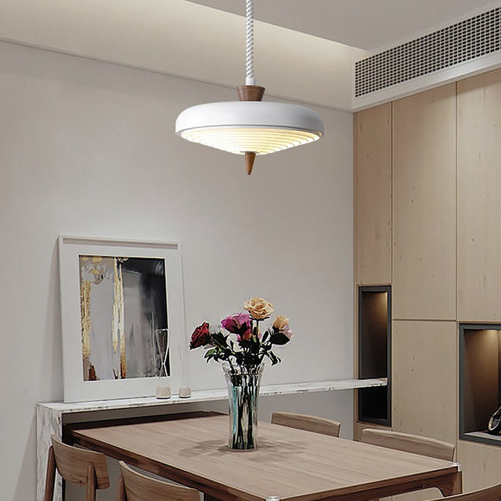 Metal Soleil Pendant Lamp