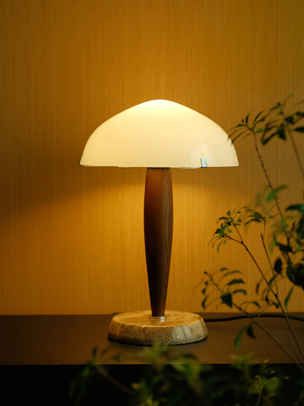 Milky Glass Table Lamp-2