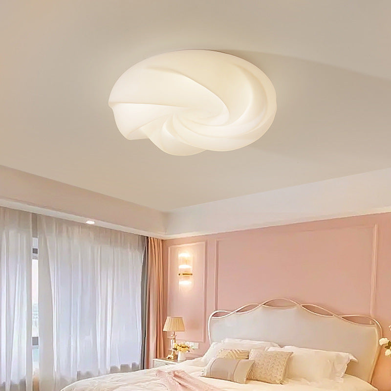 Minimalist_Cream_Ceiling_Light_26