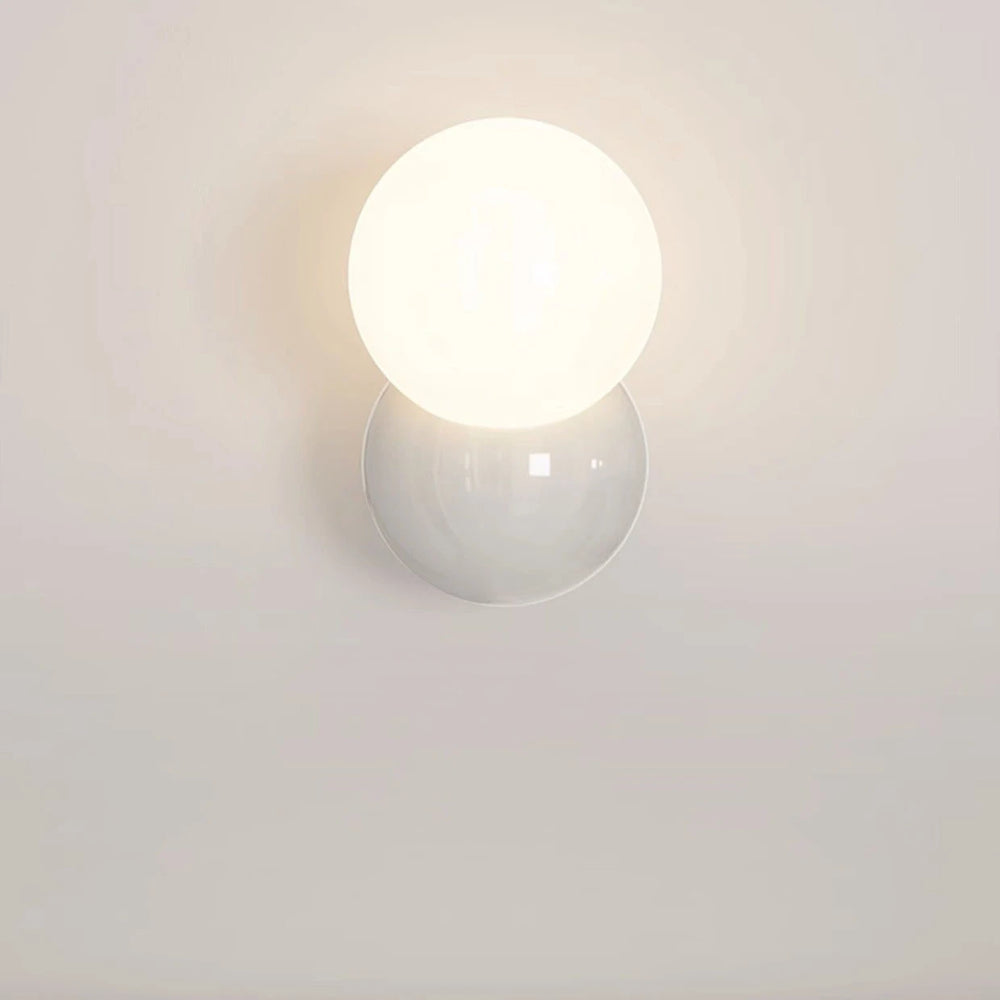 Modern_Ball_Wall_Lamp_2