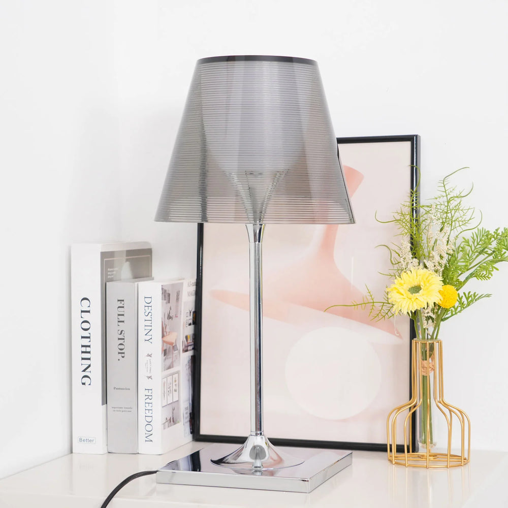 Modern Bedside Table Lamp-1