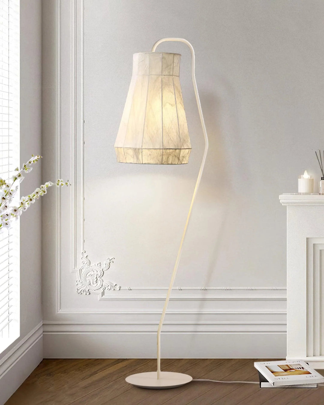 Lampadaire moderne mat