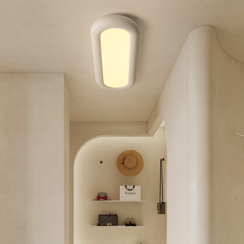 Modern_Oval_Ceiling_Light_07