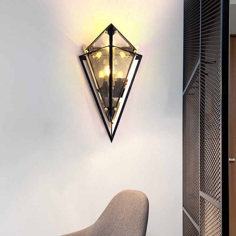 Modern_Prism_Wall_Lamp_4