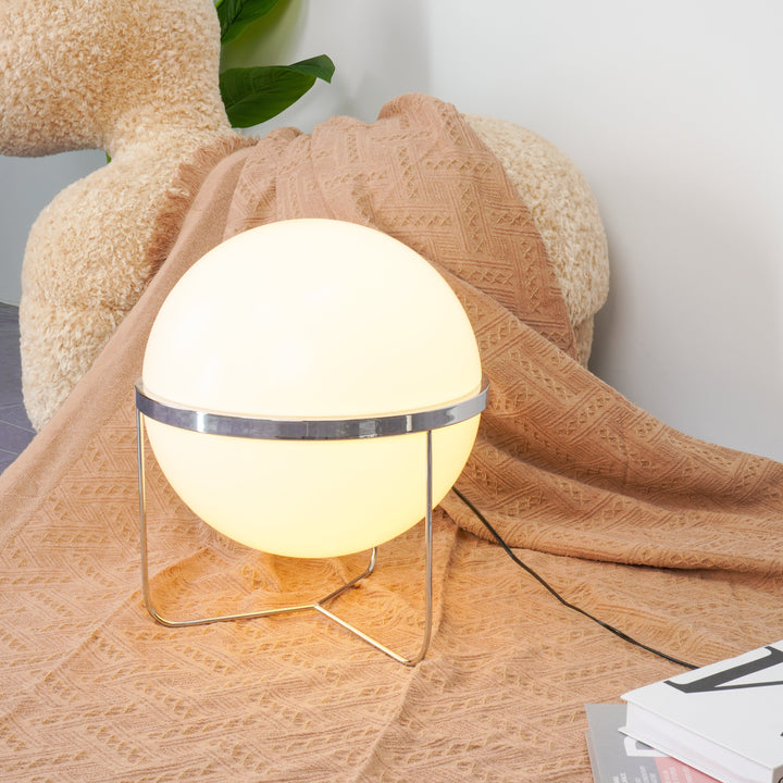 Modern_Yolk_Table_Lamp_100