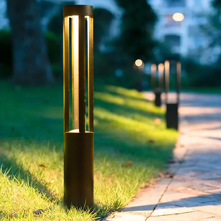 Modern_cylindrical_Garden_Light_5