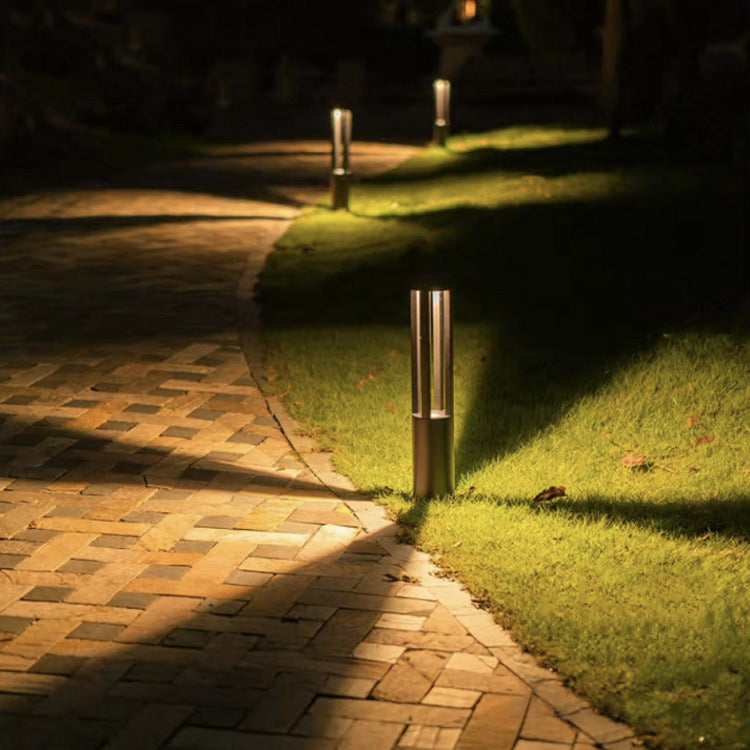 Modern_cylindrical_Garden_Light_6