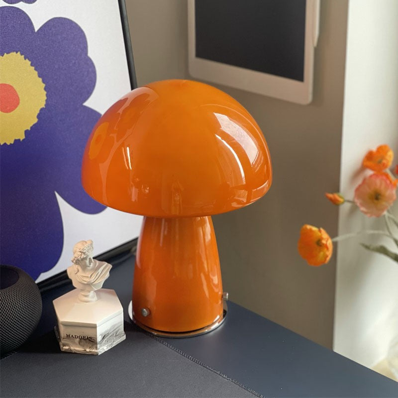 Mushroom_Glass_Table_Lamp_11