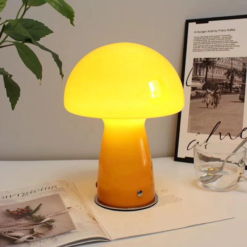 Mushroom_Glass_Table_Lamp_19