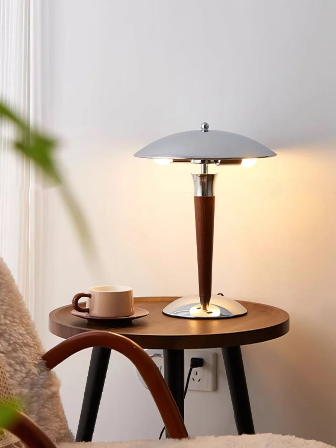 Mushroom_Umbrella_Table_Lamp_3