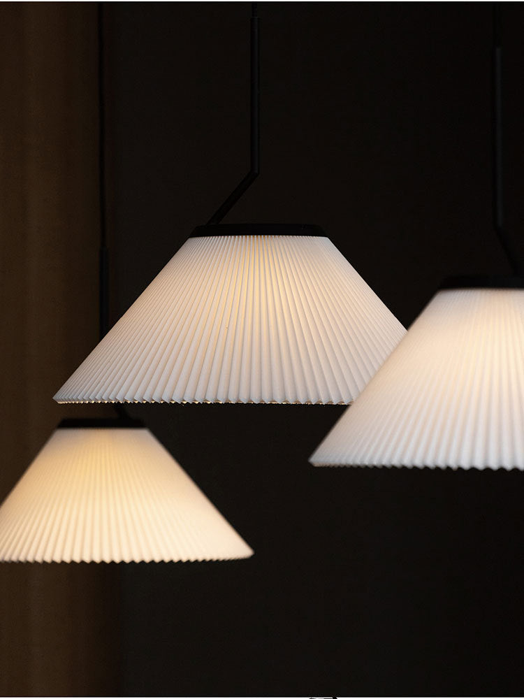 Nebra_Pleated_Pendant_Lamp_5