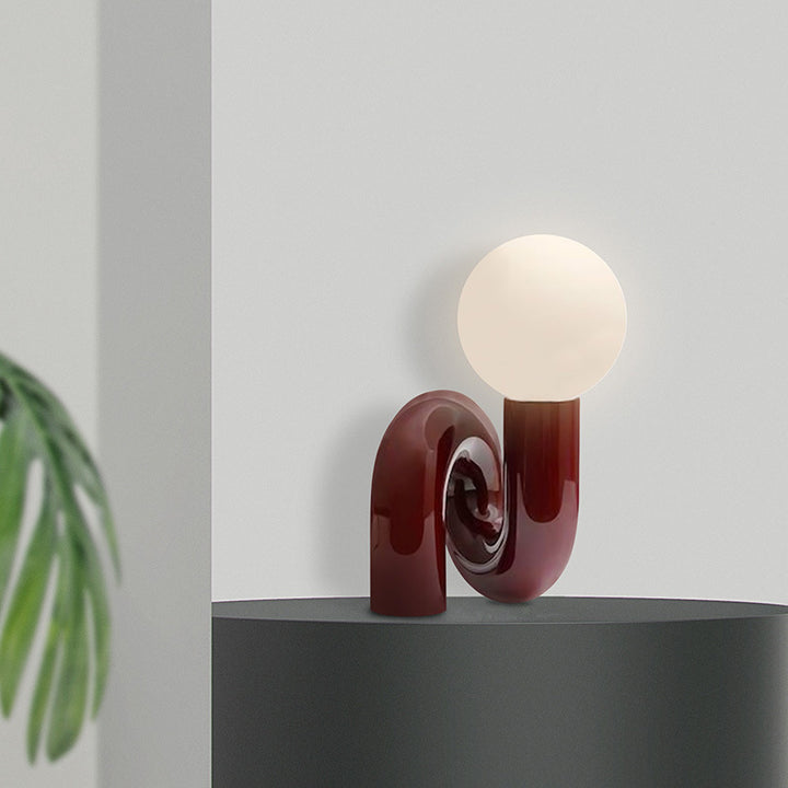 Neotenic Table Lamp 4