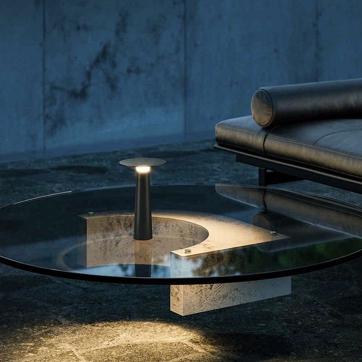 Nora_Disk_Outdoor_Table_Lamp_05